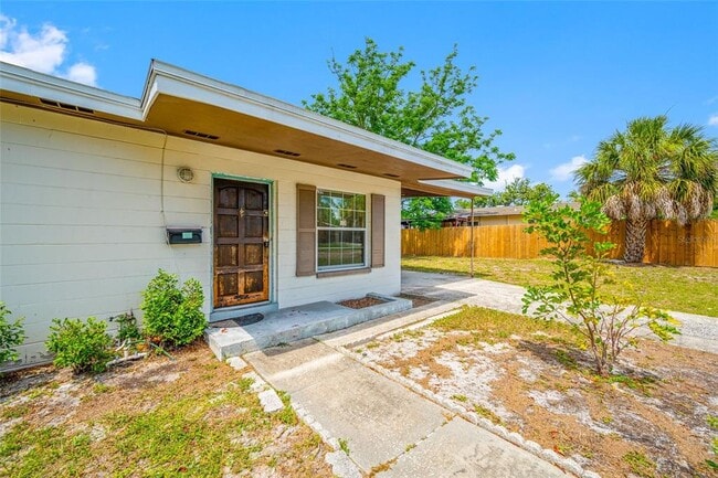289 43rd Terrace SE
