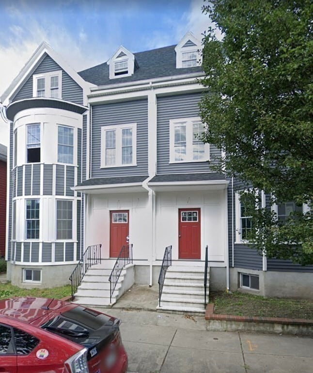 Building Photo - 55 Marshall St Unit 3