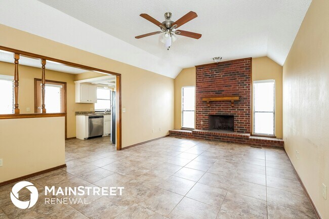 8905 Cindy Rd