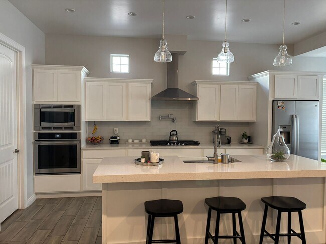 Photo - 12716 Dorchester Ave