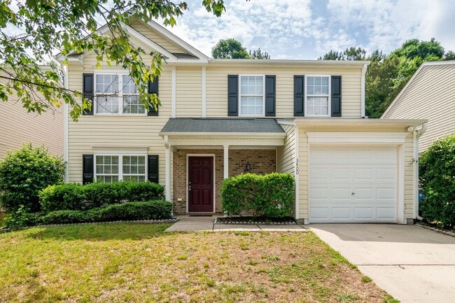 Photo - Great 3 Bedroom Home with Large Yard and 1 Car Garage! Raleigh-Available July 15th!