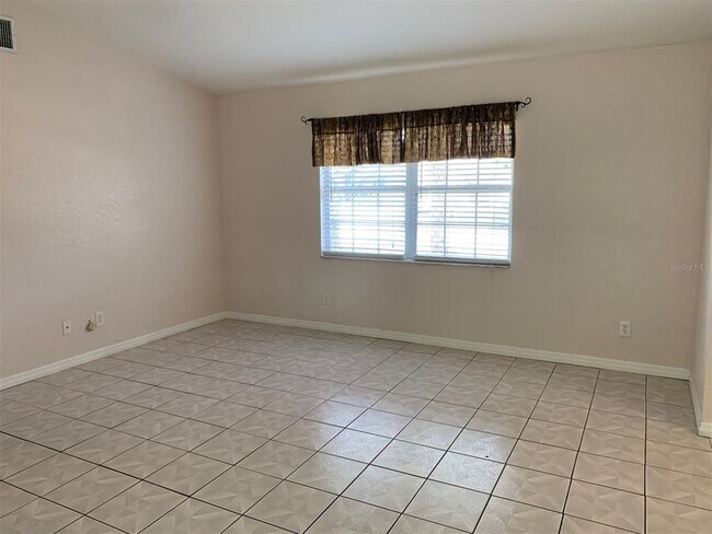 Photo - 1427 Hayworth Rd