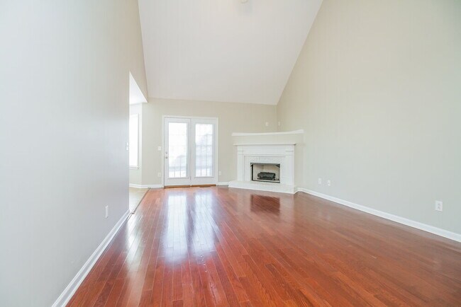 Photo - 2832 Rippavilla Way