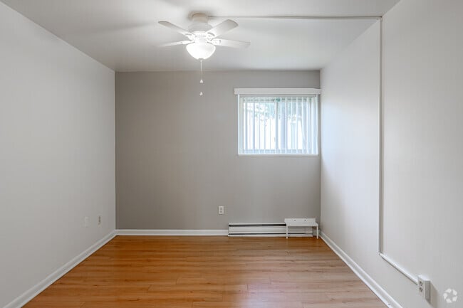 2 BR, 1 BA - Bedroom