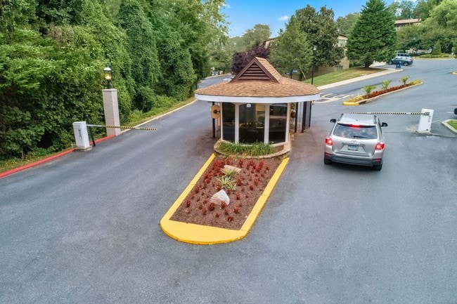 Elkridge Estates