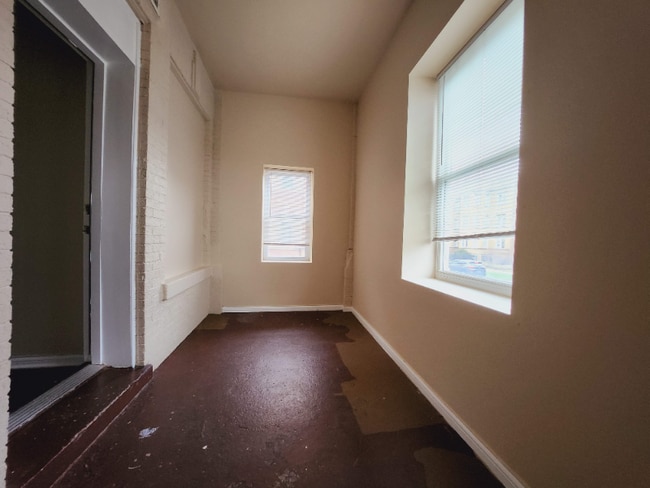 Photo - 7018 S Sangamon St Unit 1