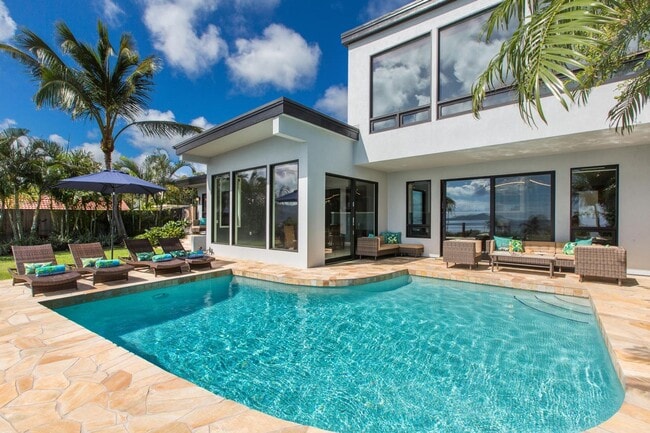 Building Photo - 43 Lumahai St