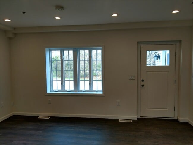 Photo - 41 Zapora Dr