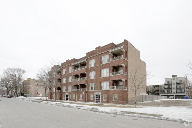 Photo - 4348-4358 S Prairie Ave