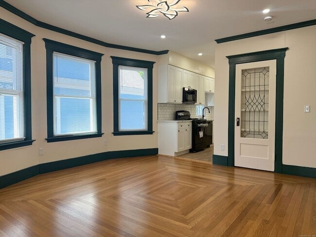 Photo - 130 Hubinger St Casa