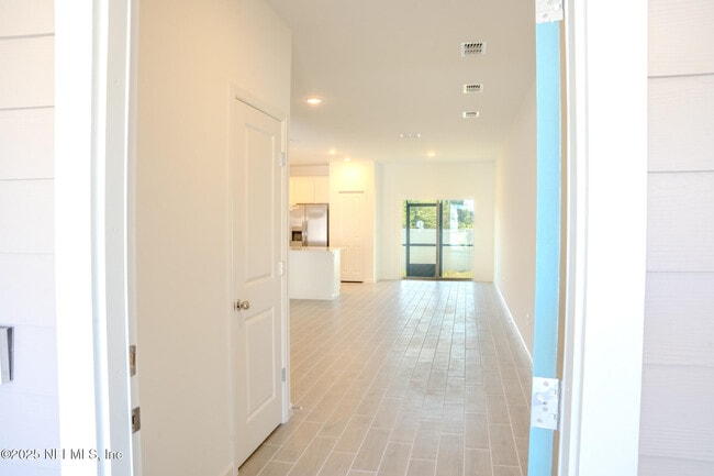 Photo - 2221 Windward Cay Ln