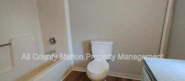 Photo - 1011 NW 42nd Ln