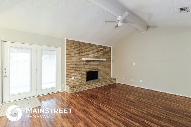 Photo - 6048 Nanci Dr