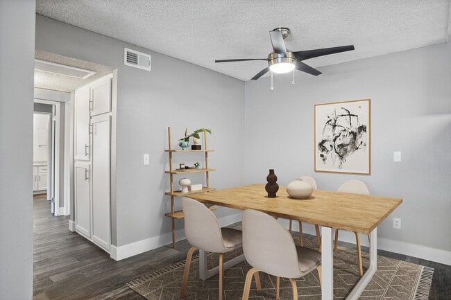 Photo - Parkway Club