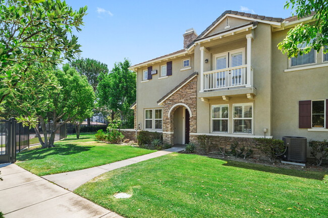 Photo - 12227 N Mainstreet Townhome