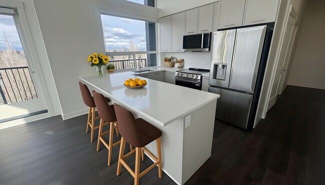 Photo - 5382-200 200 St