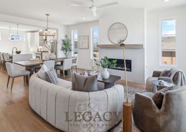 Photo - 1019 12th Ave N