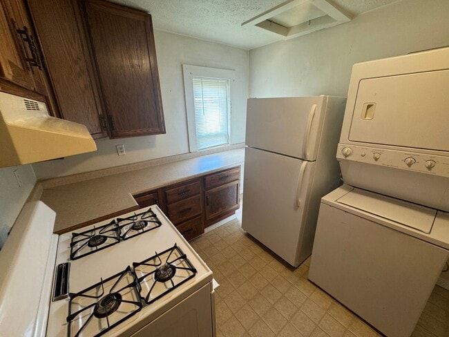 Photo - nbr638 Unit B