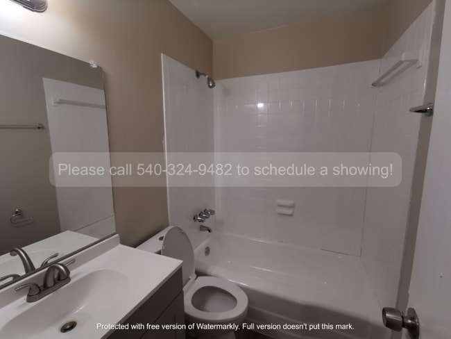 Photo - 1932 Holly St