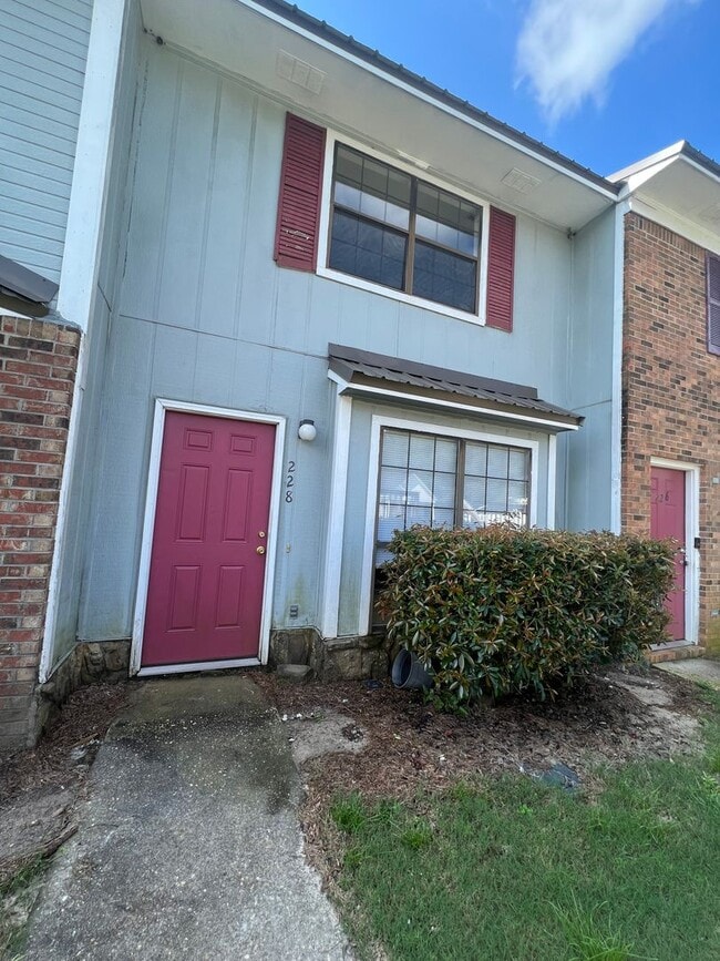 Building Photo - Daleville!   Close to the FT.  Rucker Gate!!! Rental