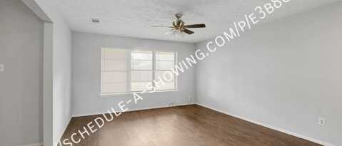 Photo - 2323 Grindstone Ln