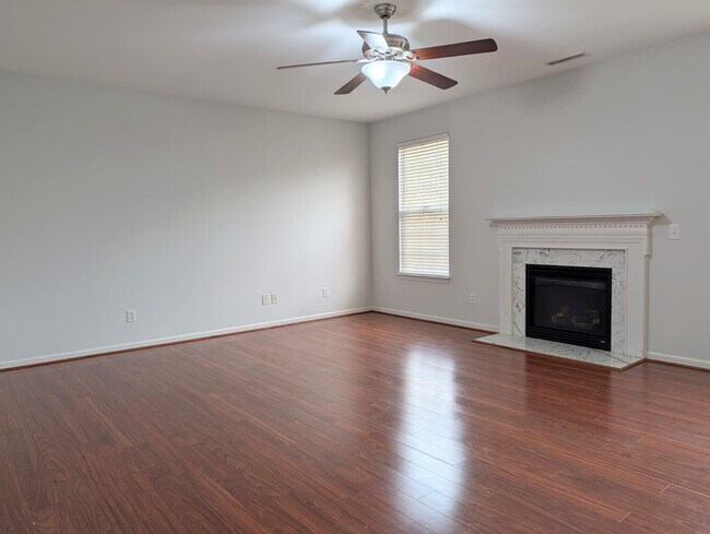 Photo - 172 Chandler Springs Dr