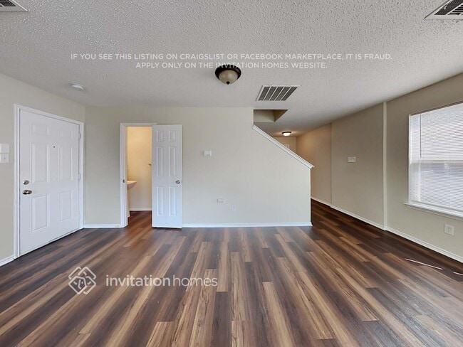 Photo - 7016 Sorcey Rd