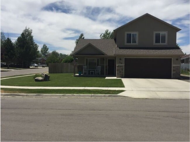 Building Photo - Corner lot with easy access to American Fork and Lehi