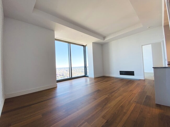 Photo - 1 Dalton St Unidad 3608