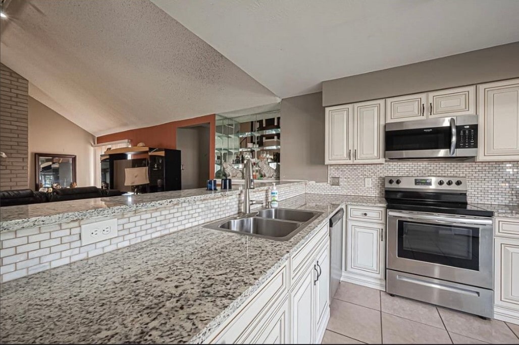 Photo - 8706 Belle Glen Dr