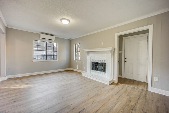 Photo - Freshly Updated 3 Bedroom House