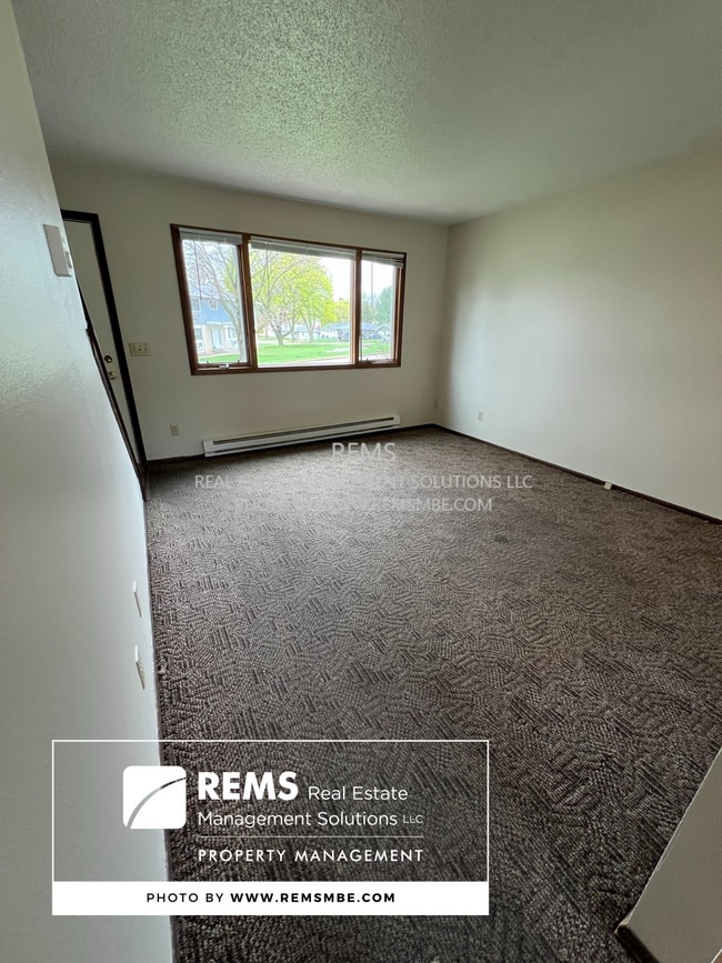Photo - 703 12th St Townhome