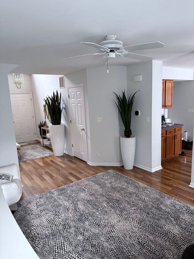 Photo - 2727 Borkshire Ln