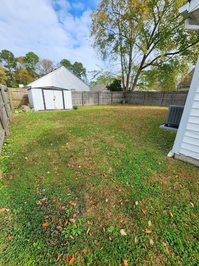 Photo - 3404 Faraday Ln