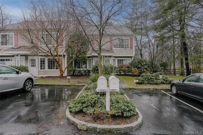 Photo - 203 Park Ridge Ln