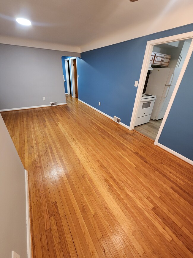 Photo - 1633 Emmons Blvd