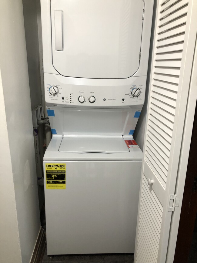 Photo - 412 W Ridge St