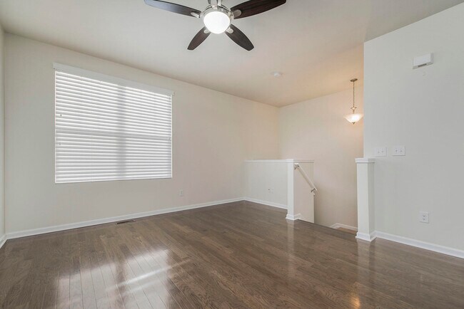 Photo - 329 Glenhurst Blvd