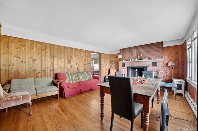 Photo - 252 NY-208 Apartamento