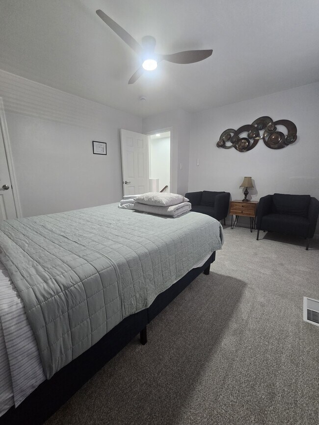 Photo - 9527 18th Bay St