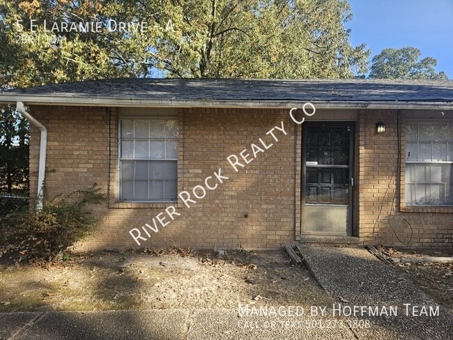 Building Photo - 5 E Laramie Dr Unit A