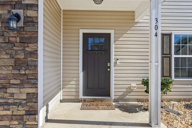 Photo - 304 Little Egret Ln