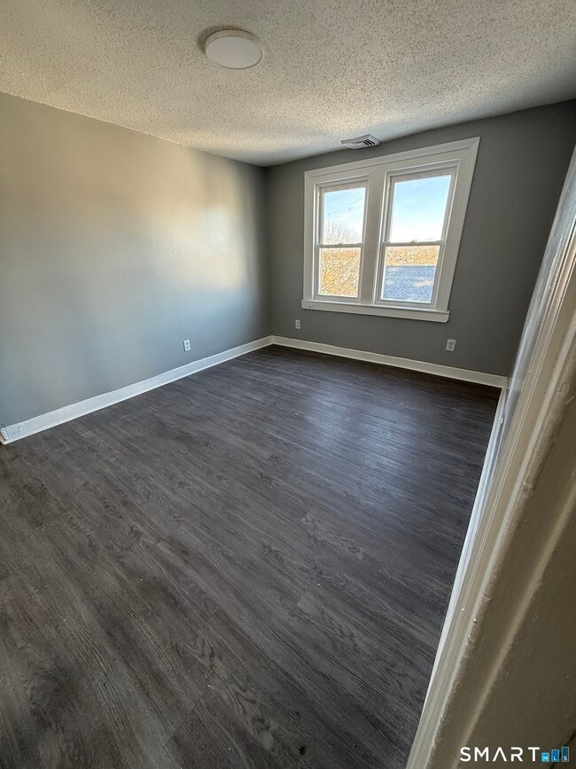 Photo - 74 Branch St Unit 3rd Floor