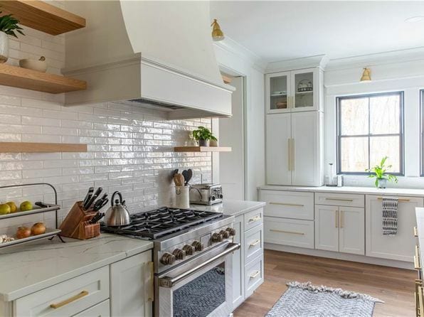 Photo - 187 Wendell Rd