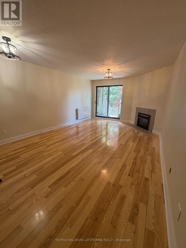 Photo - 198 Alvin Rd