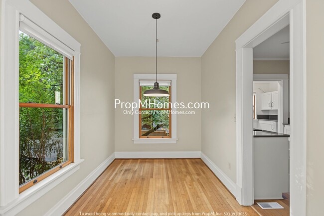 Photo - Updated Two Bedroom Duplex in Buckman!