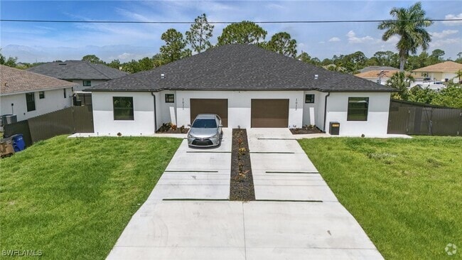Building Photo - 1011-1013 Abrams Blvd Rental