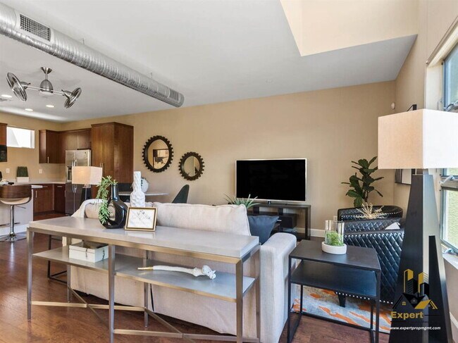 Photo - 797 Krypton Ct