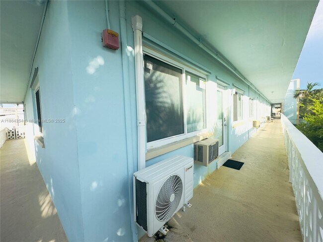 Photo - 455 Golden Isles Dr Unit 210