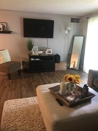 Photo - 46 Silver Hill Ln Unit 2